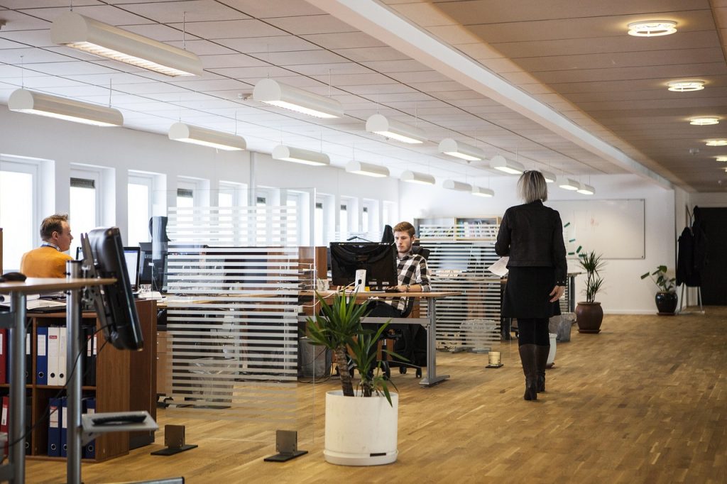 office-2360063_1280-1